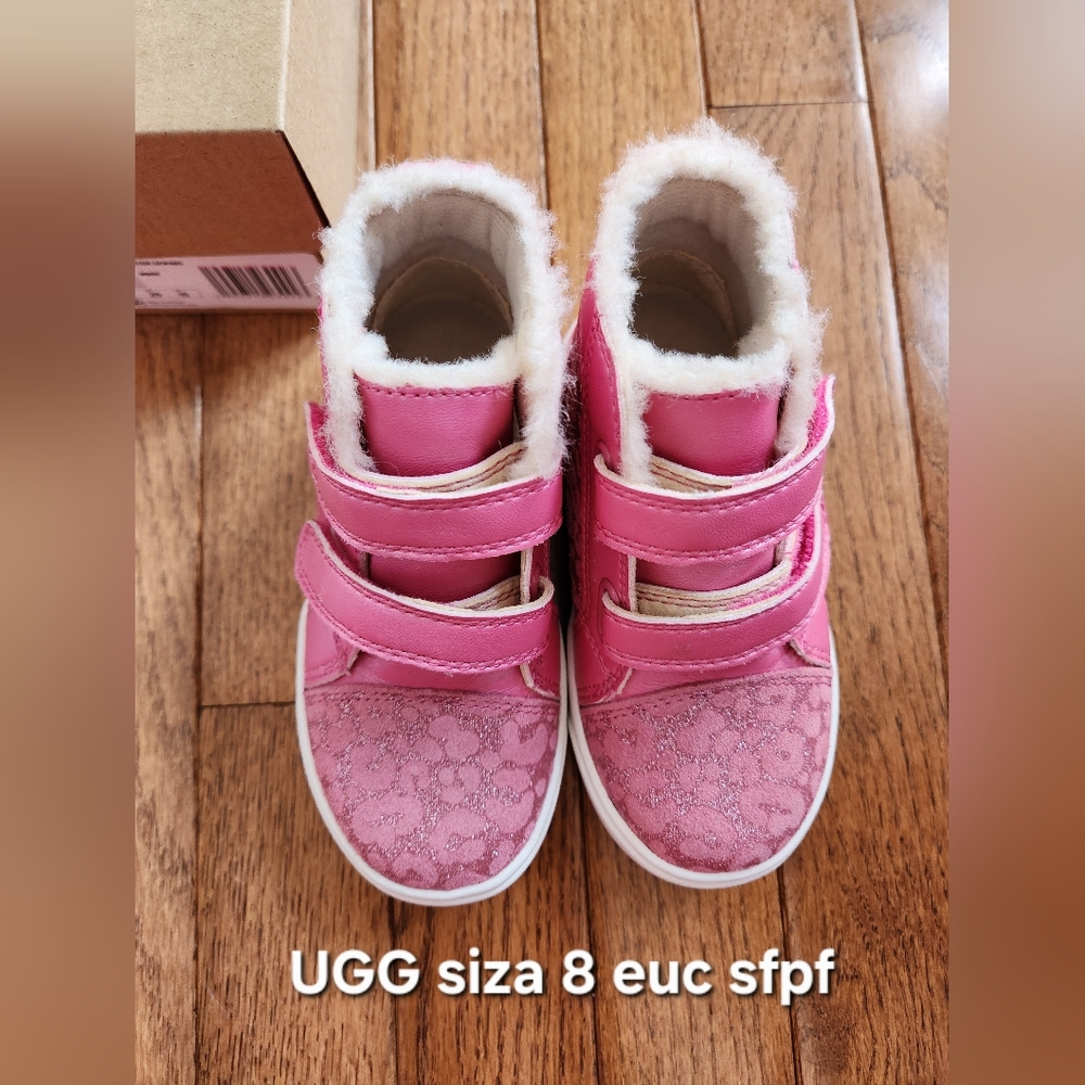 UGG Kids Pink Double-Strap Shoes